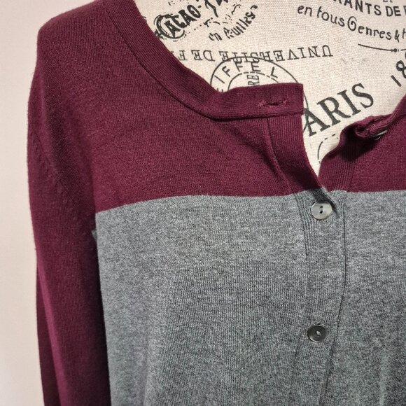 Colorblock Cardigan - Picture 2 of 8